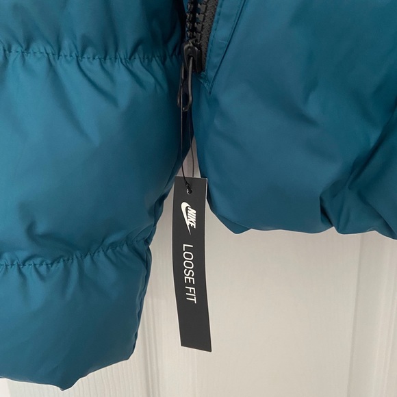 NIKE SPORTSWEAR SYNTHETIC FILL PUFFER JACKET - Picture 4 of 6